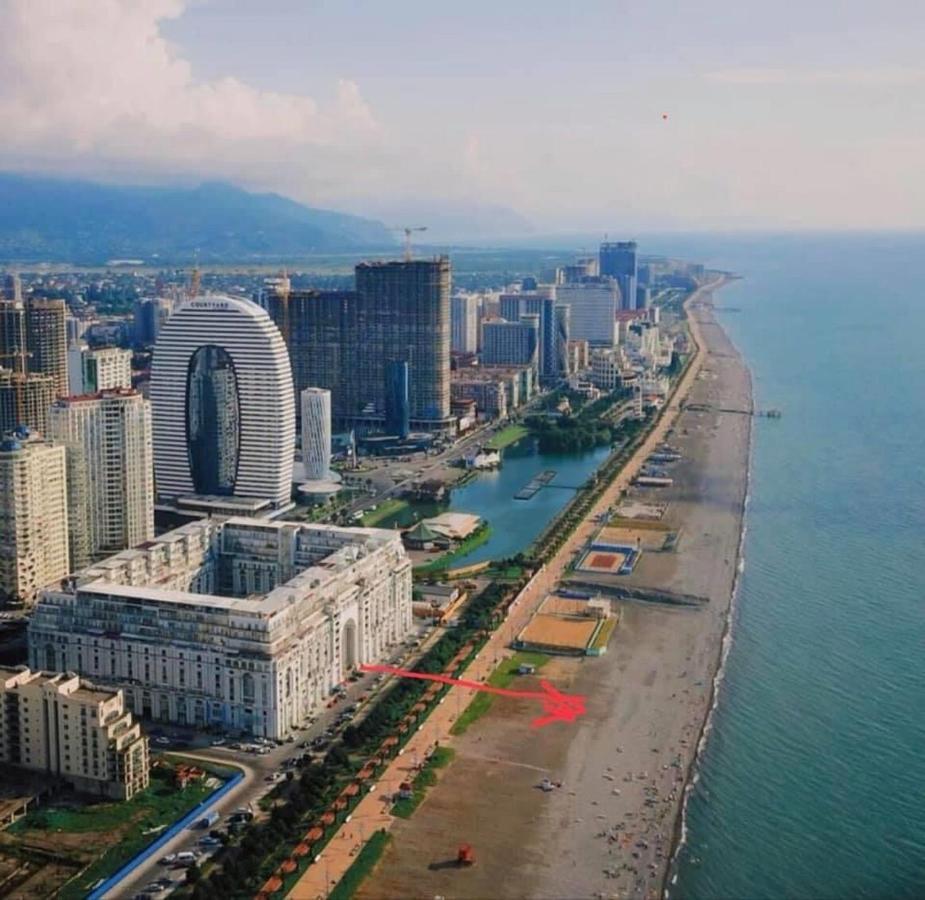 Ferienwohnung Amazing Magnolia Batumi Exterior foto