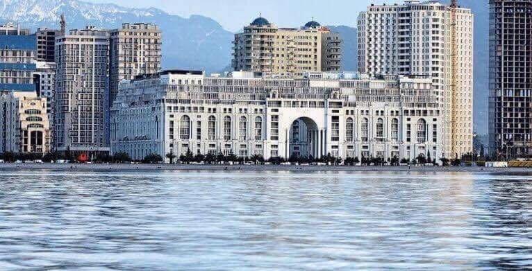 Ferienwohnung Amazing Magnolia Batumi Exterior foto
