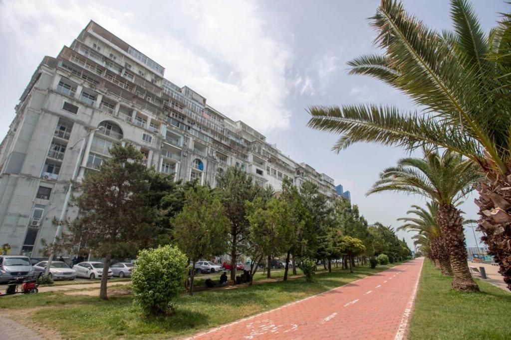 Ferienwohnung Amazing Magnolia Batumi Exterior foto