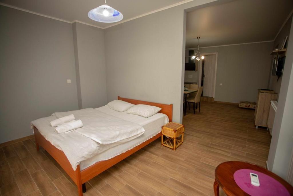 Ferienwohnung Amazing Magnolia Batumi Exterior foto