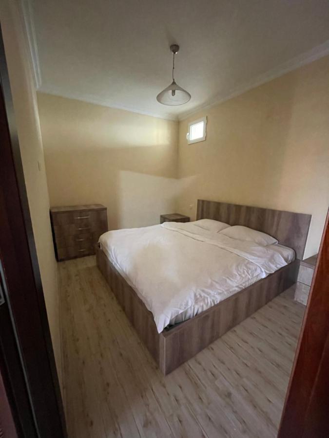 Ferienwohnung Amazing Magnolia Batumi Exterior foto