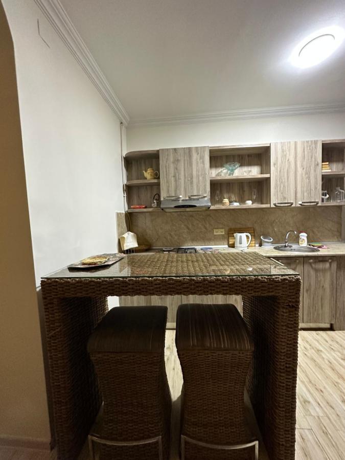 Ferienwohnung Amazing Magnolia Batumi Exterior foto