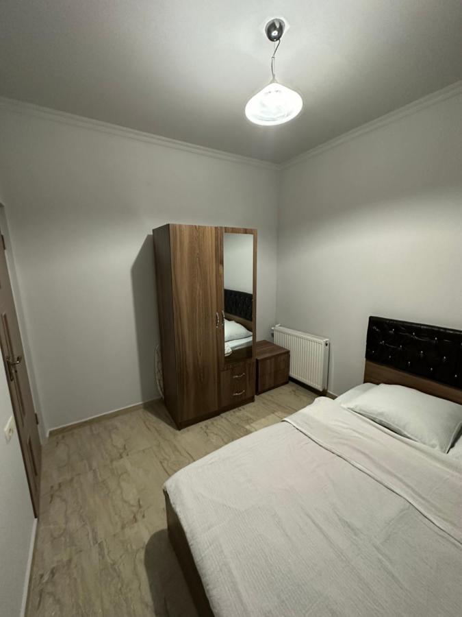 Ferienwohnung Amazing Magnolia Batumi Exterior foto