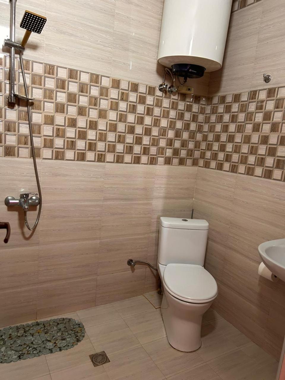 Ferienwohnung Amazing Magnolia Batumi Exterior foto